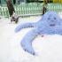 Buildings made from snow are a real pleasure for children!