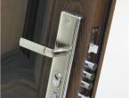 We embed a lock into an interior door: step-by-step instructions